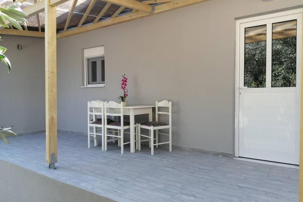 Αqua Blue Villa Agios Spyridon  Eksteriør bilde
